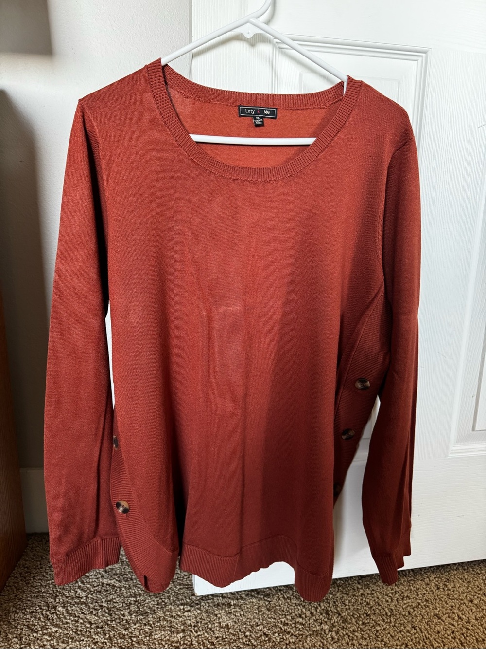 Leith Crewneck Sweater in Rust with Side Button Detail